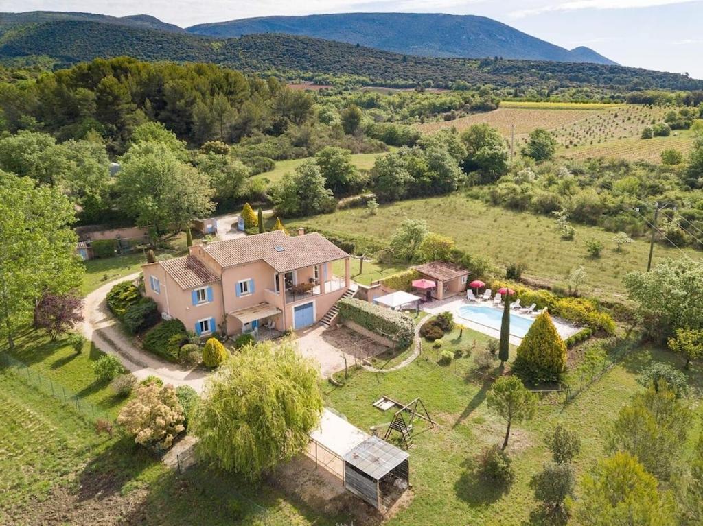 Le Mas Du Miel D'Or, 12 Pers, Au Coeur Du Luberon, Air-Conditionne, Piscine, Propriete De 5000 M2 Villa Villars  Exterior photo